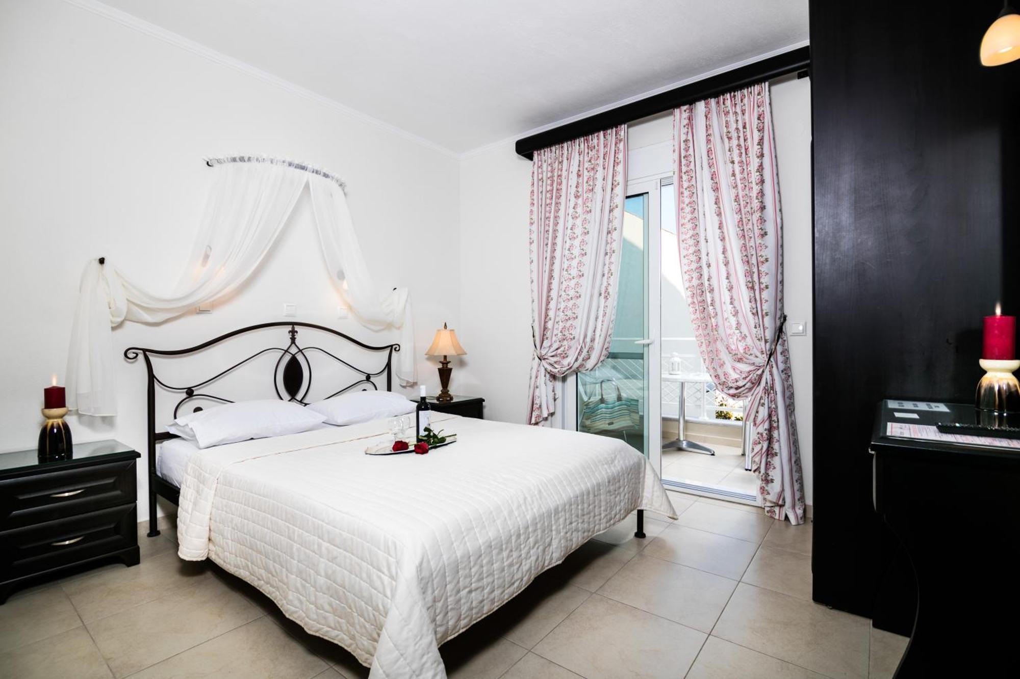 Niki Apartments Криси Амудия Екстериор снимка